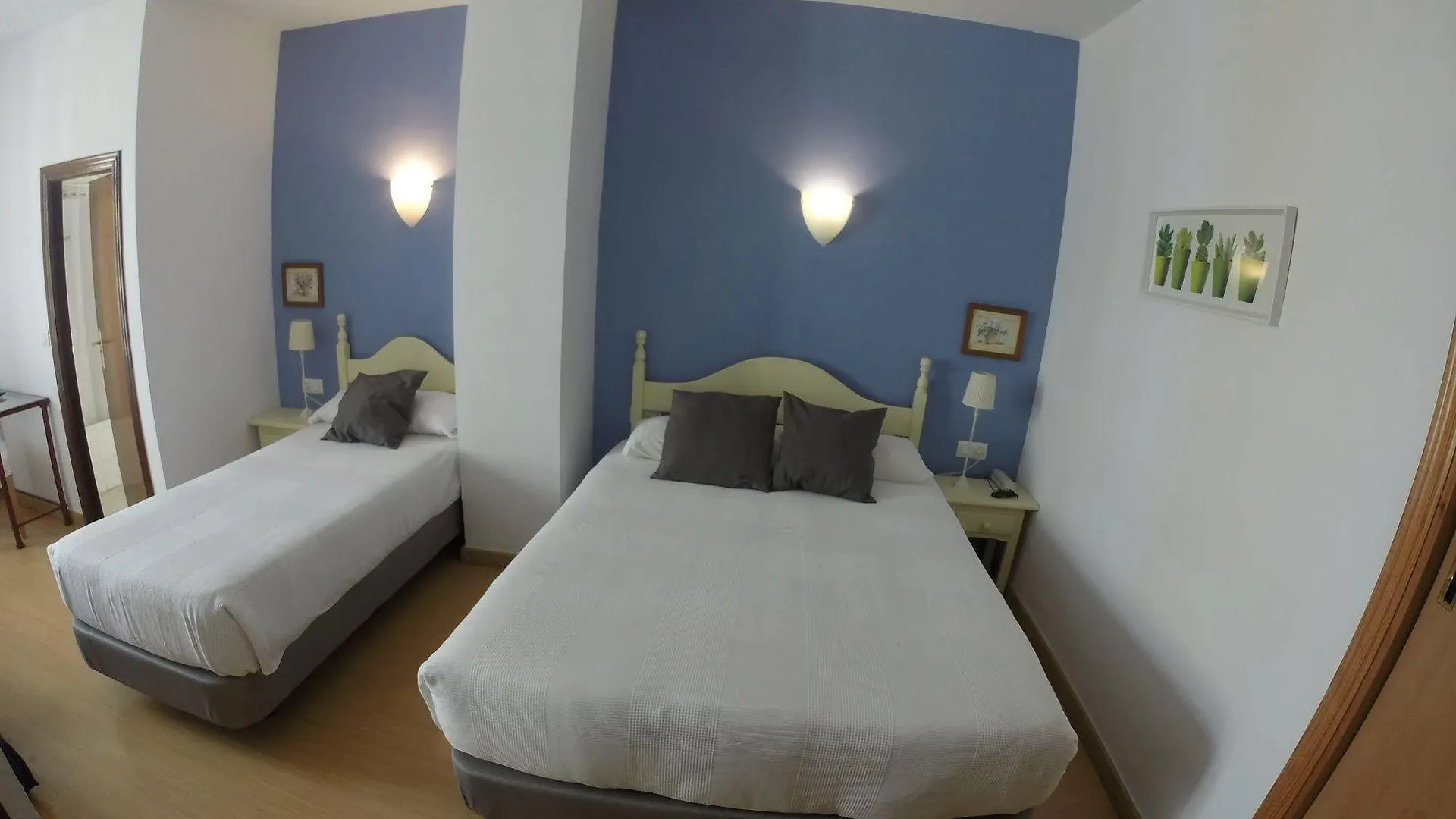 Hotel Londres Siviglia 0*,  Spagna